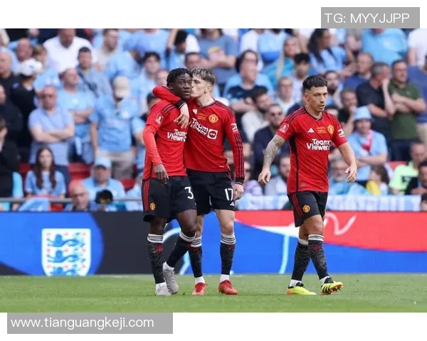 波尔图大胜曼联晋级足总杯引发全场惊呼精彩集锦回顾